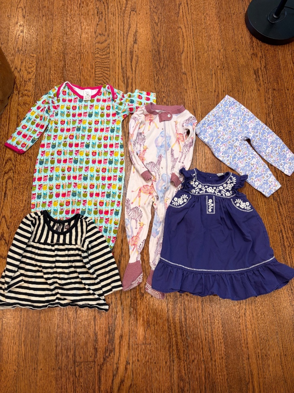 Girly Baby Bundle 6-9 months - Zutano, Tea Collection, Burts Bees, Carter's